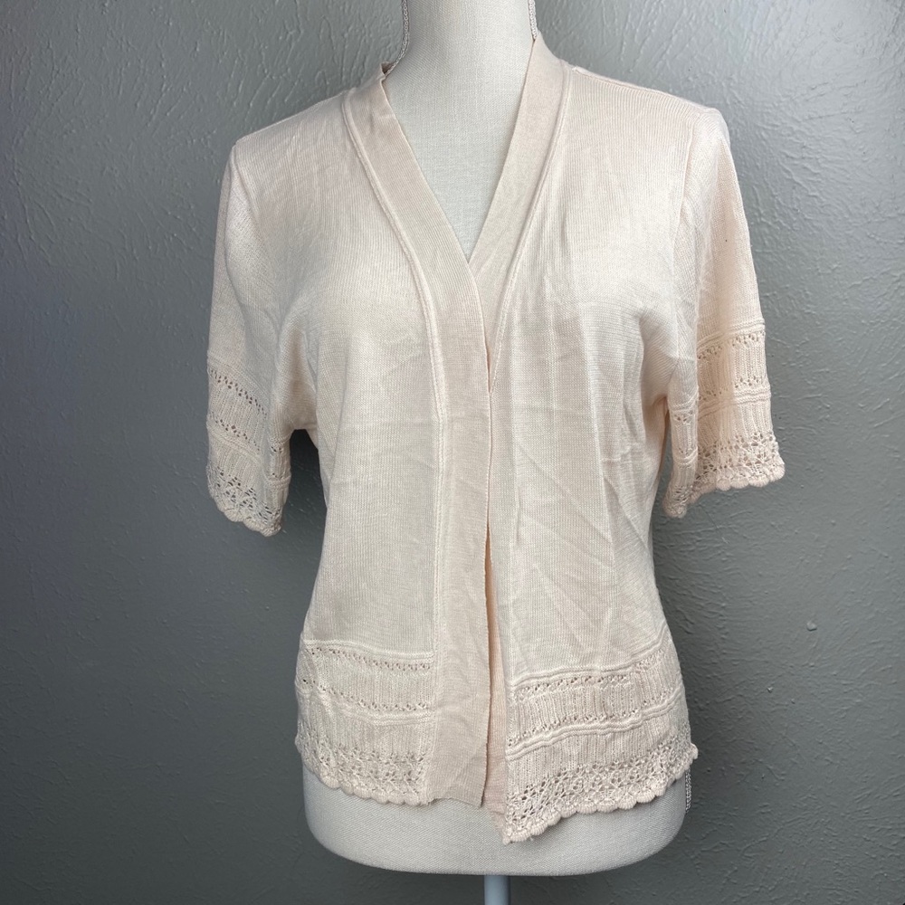 Robbie Bee shortsleeved knit cardigan
